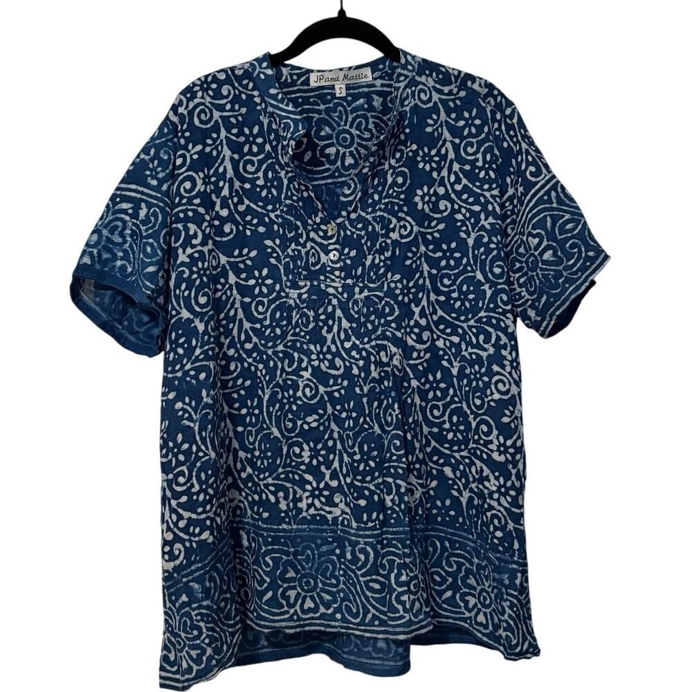JP and Milius Blue Floral Print Short Sleeve Blouse